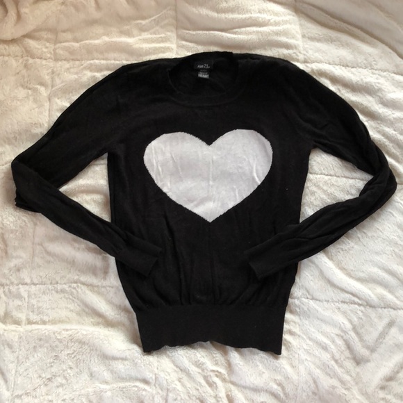 Rue21 Sweaters - Cheeky sweater